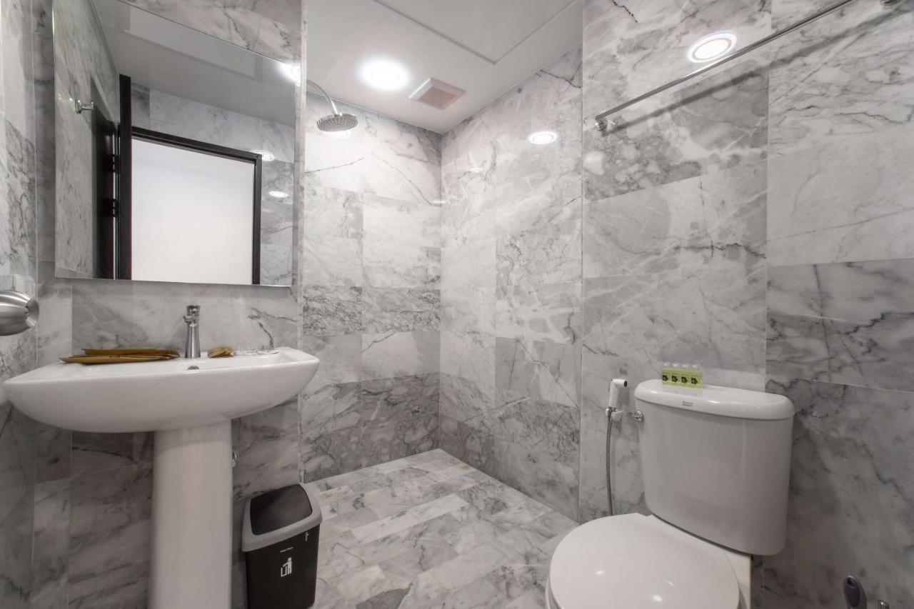 Квартира Вид На Бассейн Nbc S402 By Ibg Property Nai Harn Kültér fotó