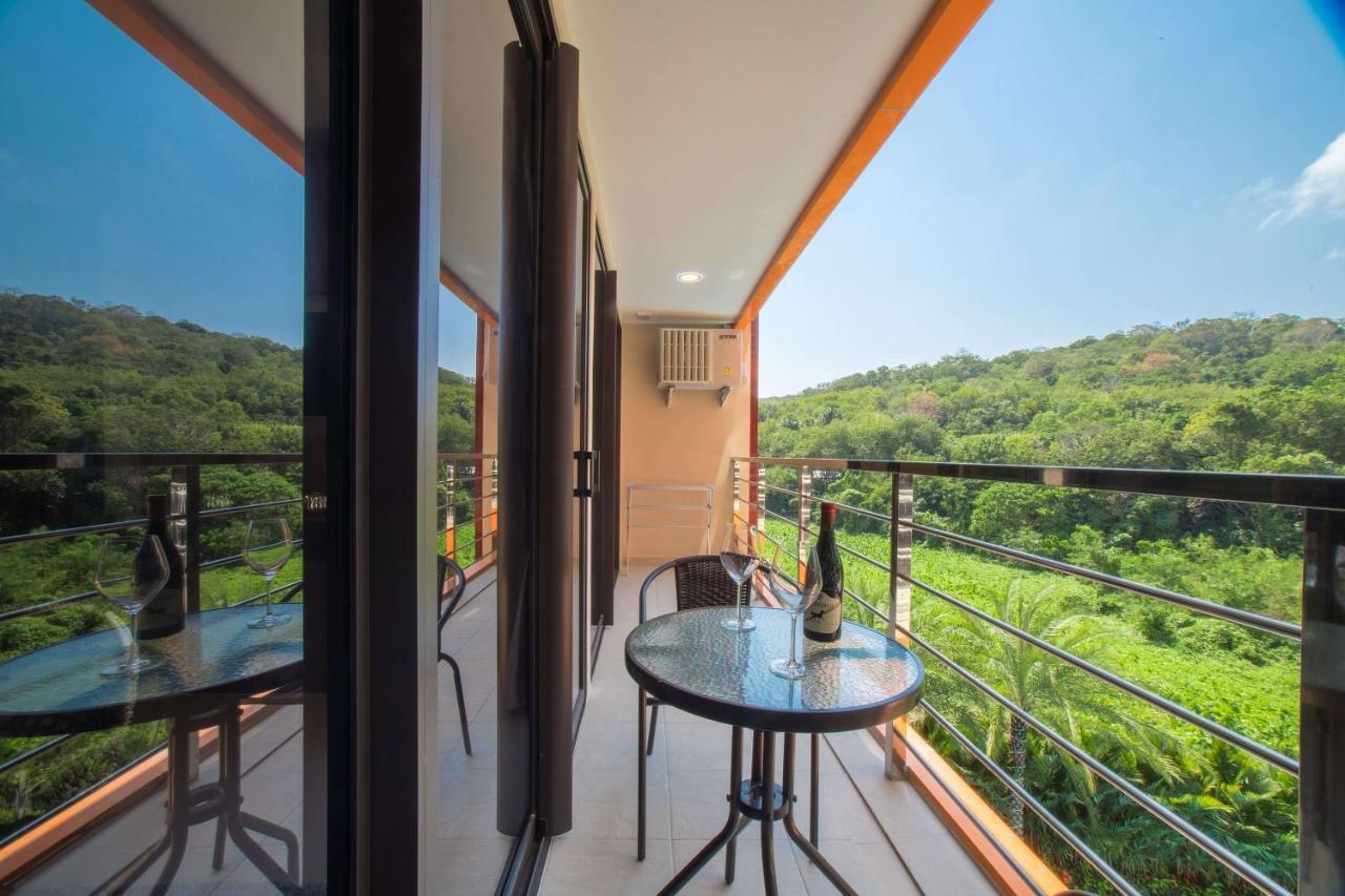 Квартира Вид На Бассейн Nbc S402 By Ibg Property Nai Harn Kültér fotó