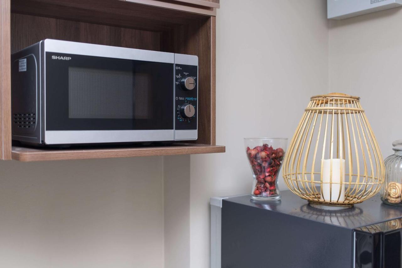 Квартира Вид На Бассейн Nbc S402 By Ibg Property Nai Harn Kültér fotó